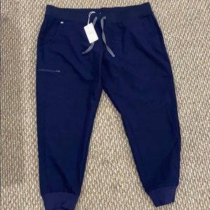 NWT FIGS JOGGER NAVY 2XL PETITE